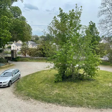 Joli Appartement Renove Dans Batisse Du 18Eme Mayenne